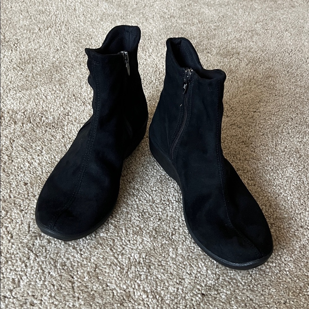 Black Women’s Arcopedico dress your feet Zip Ankle Boots Size 38